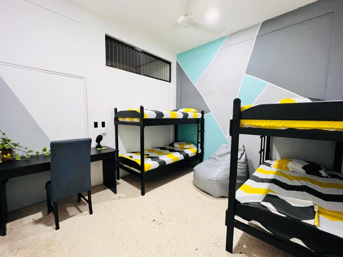 Hotel Adventure Lodge Jaco Luaran gambar