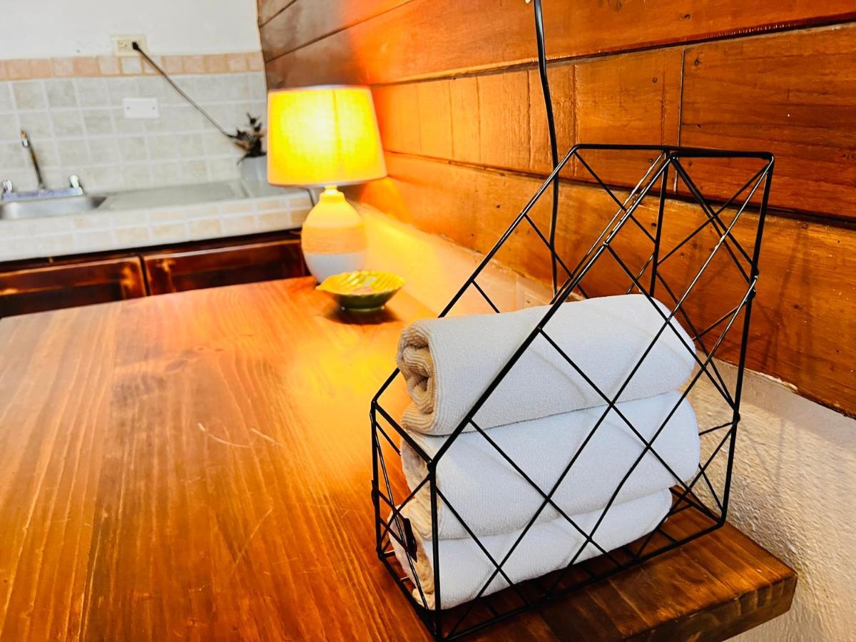 Hotel Adventure Lodge Jaco Luaran gambar