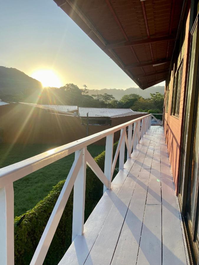 Hotel Adventure Lodge Jaco Luaran gambar